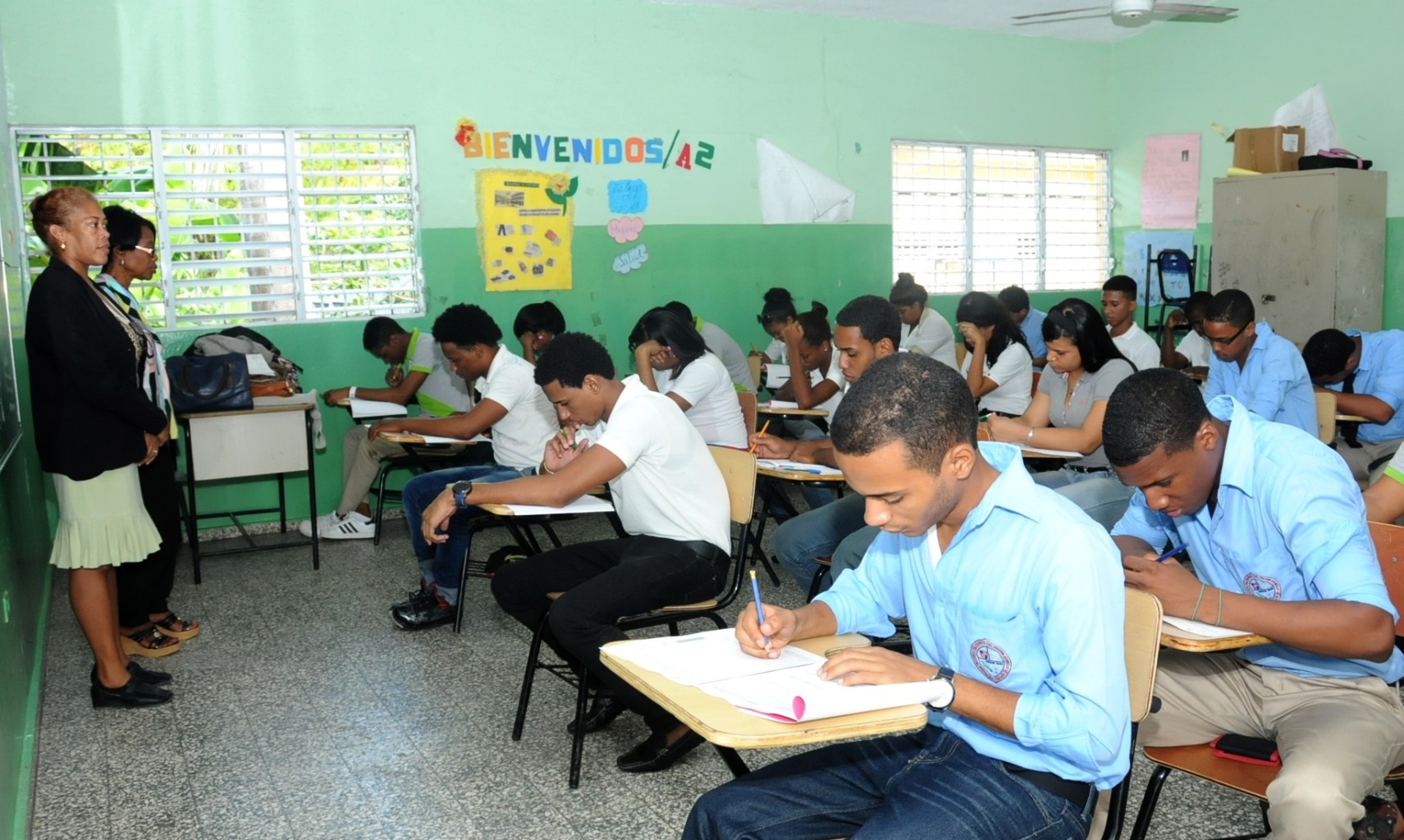 Suspenden clases lunes y martes para limpiar escuelas en prevención por coronavirus