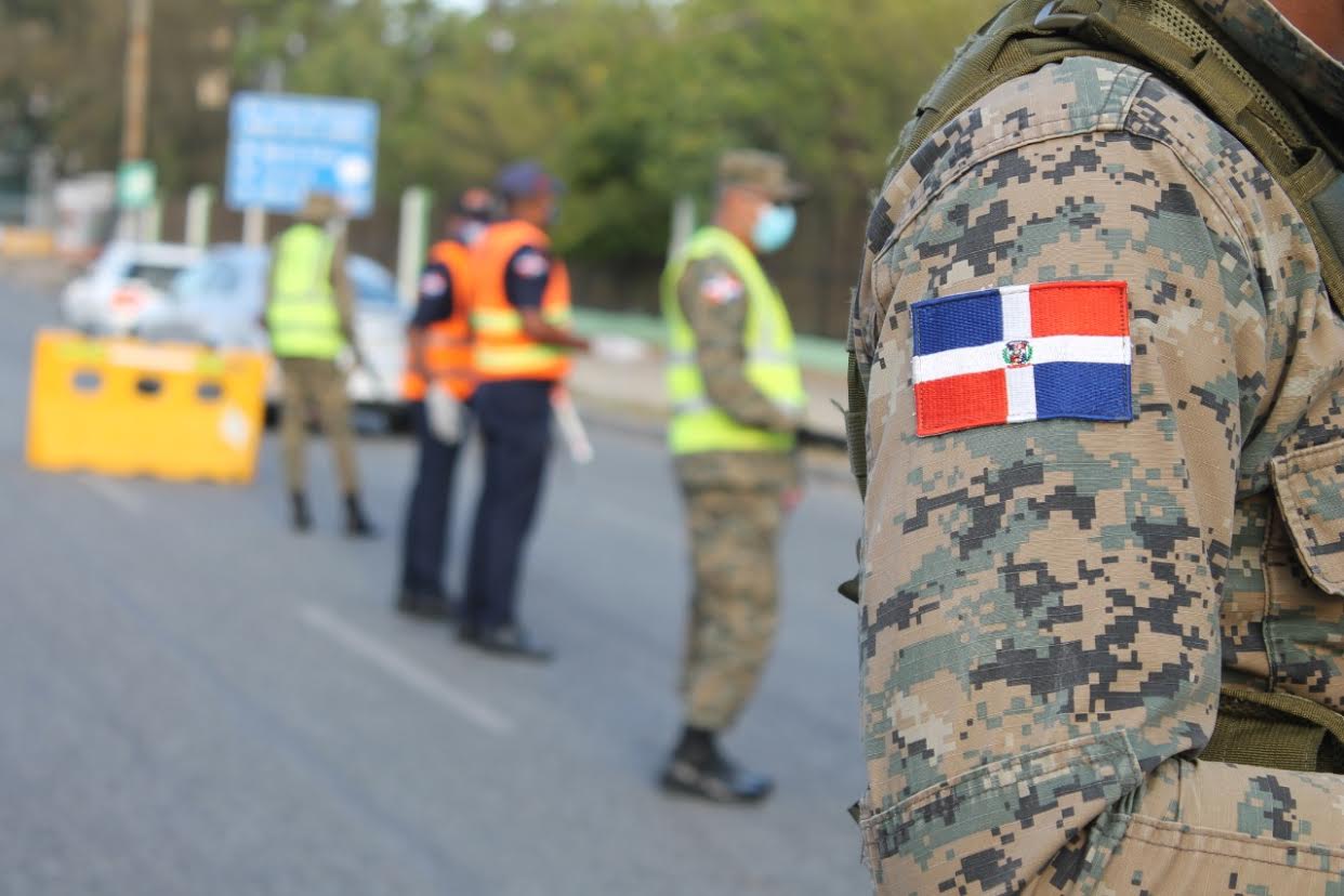 MIDE instruye a militares hacer cumplir protocolos de verificación y reforzar en Toque de Queda.
