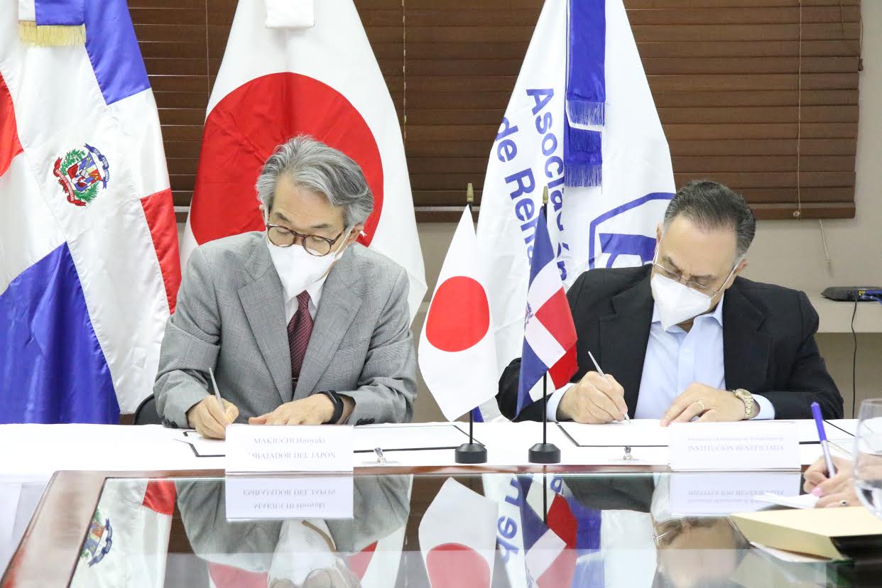 ADR  y  Embajada de Japón firmaron un acuerdo como parte del programa de Asistencia Económica